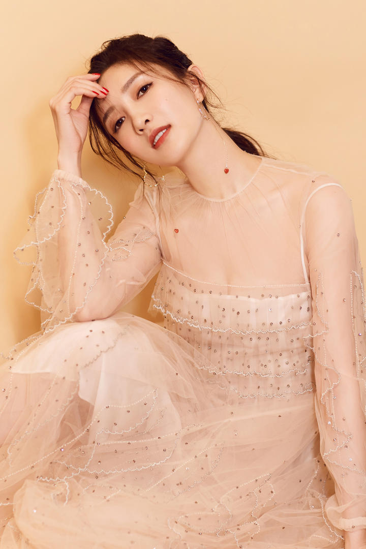 中国气质美女明星江疏影高清写真