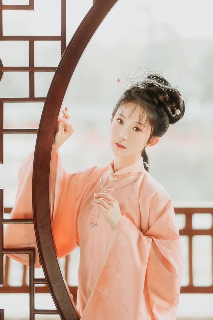 清纯唯美古风美女高清艺术写真图片