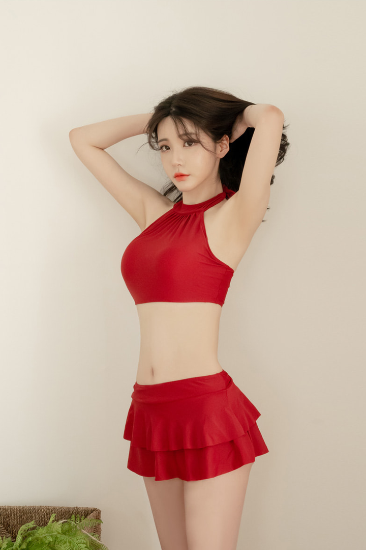 撩起头发的韩国美女模特柳京图片