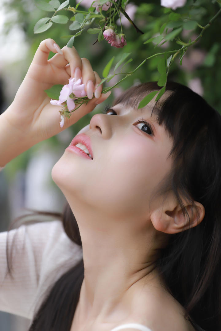 大眼睛清纯女孩人像摄影写真图片