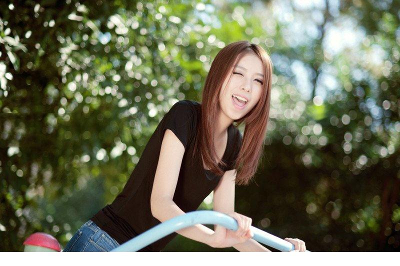 爱生活爱运动的妹子