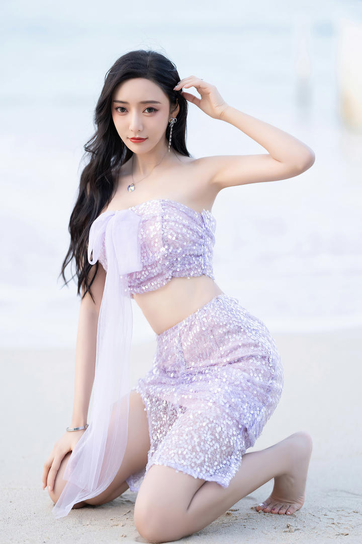 亚洲清纯素人美女模特王馨瑶精选美女套图