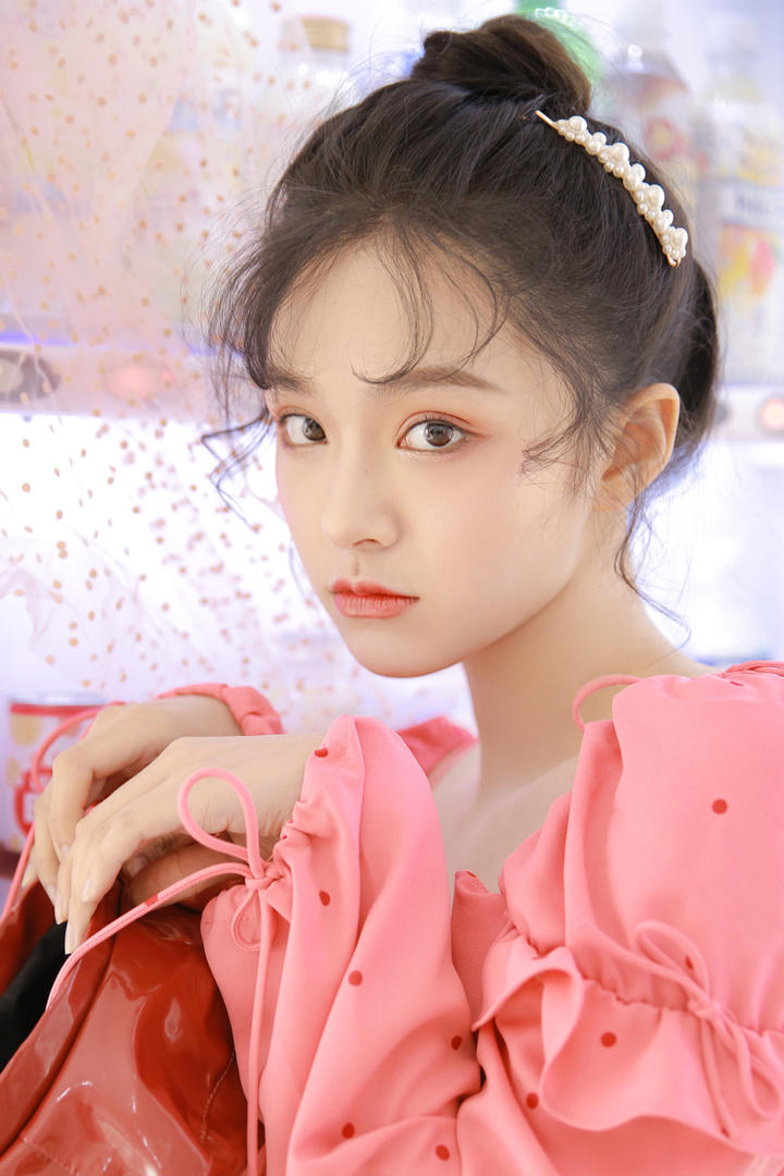 高清清纯美女写真图片