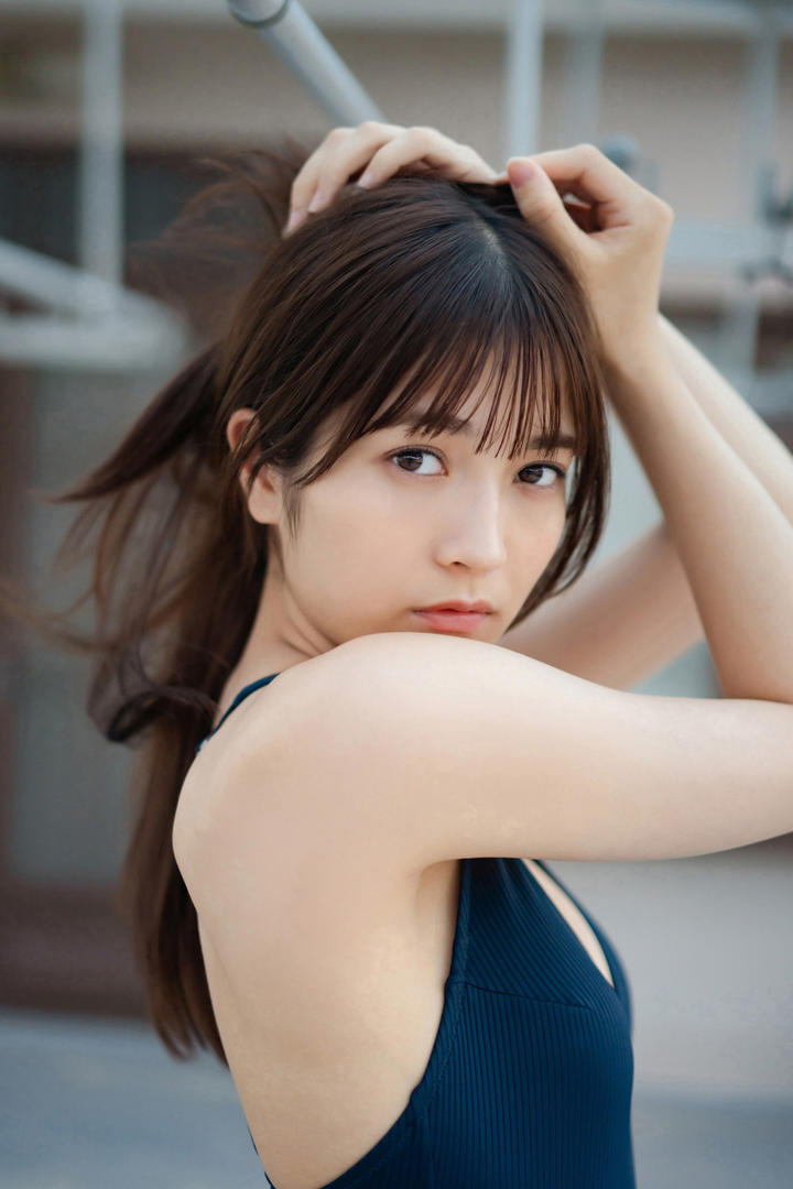 日本内衣美女个人艺术照写真套图下载