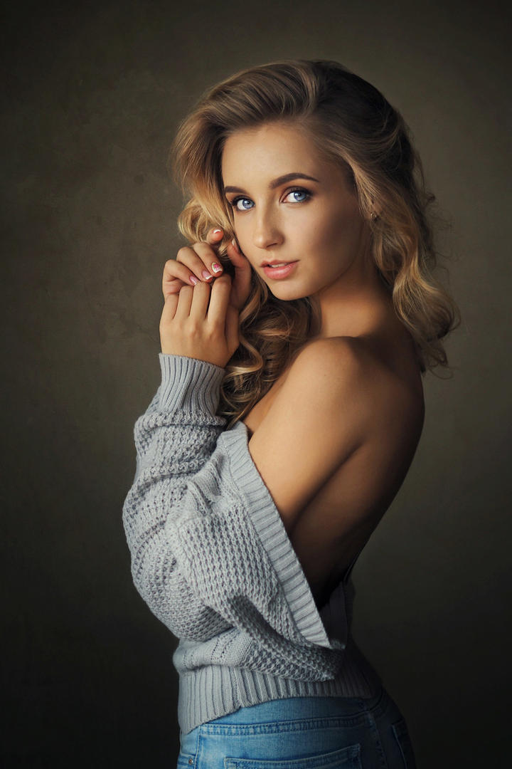 欧美人体艺术气质美女写真图片