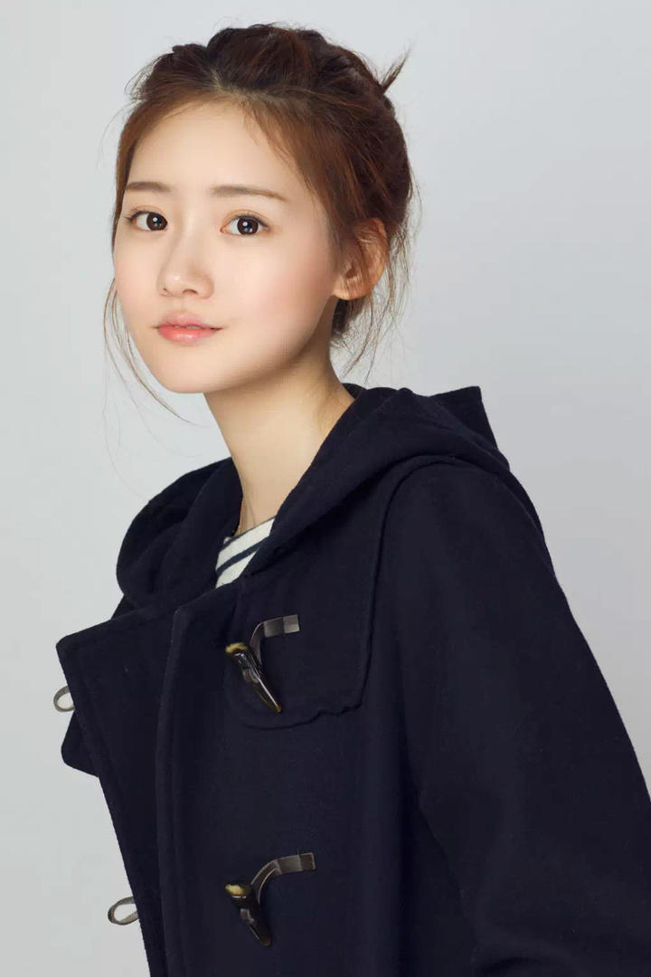 高清甜美清纯美女学生人像摄影写真图片
