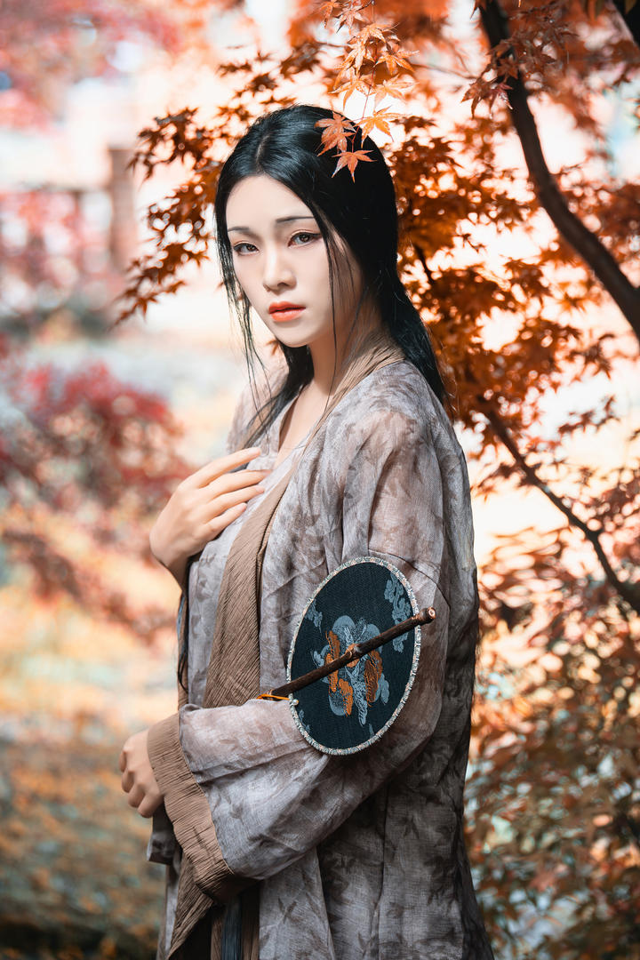 惊艳的古风女生头像高清写真图片