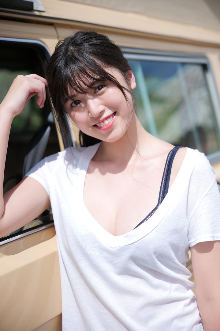 日本甜美女生高清养眼美女壁纸图片下载
