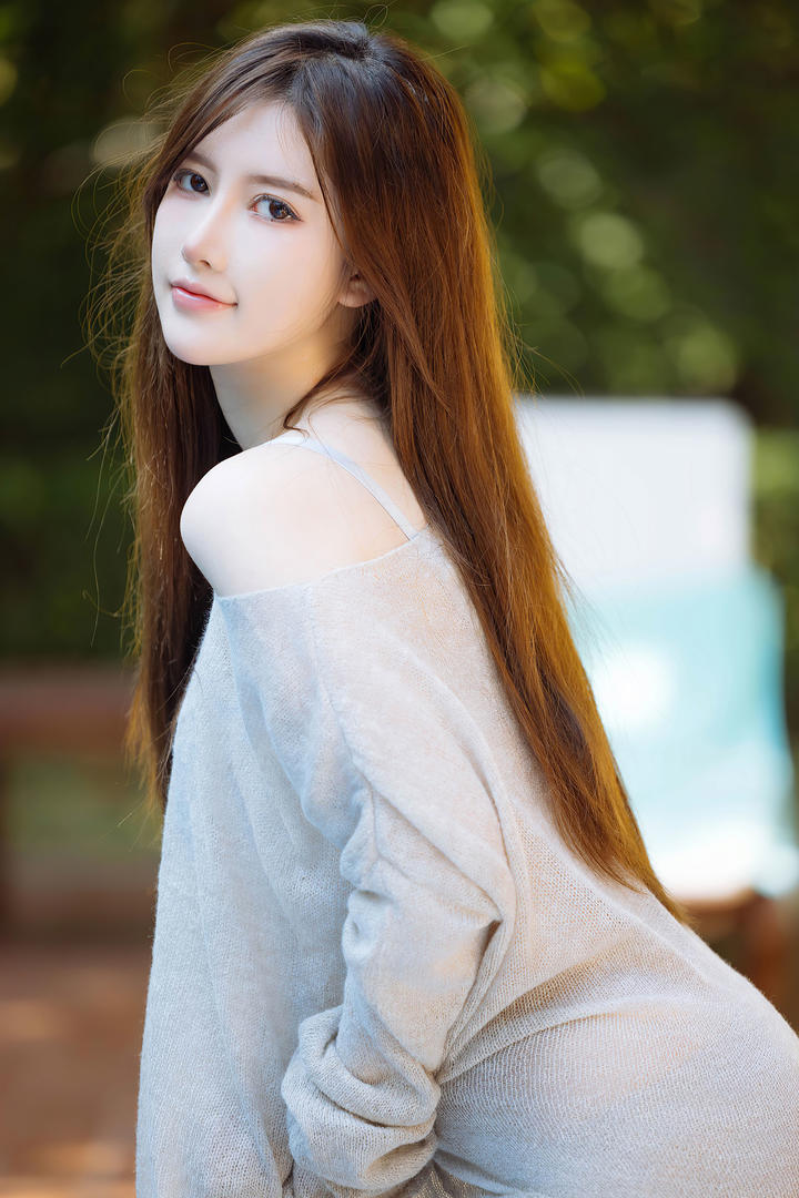 清纯漂亮的00后美女美桃酱高清写真图片