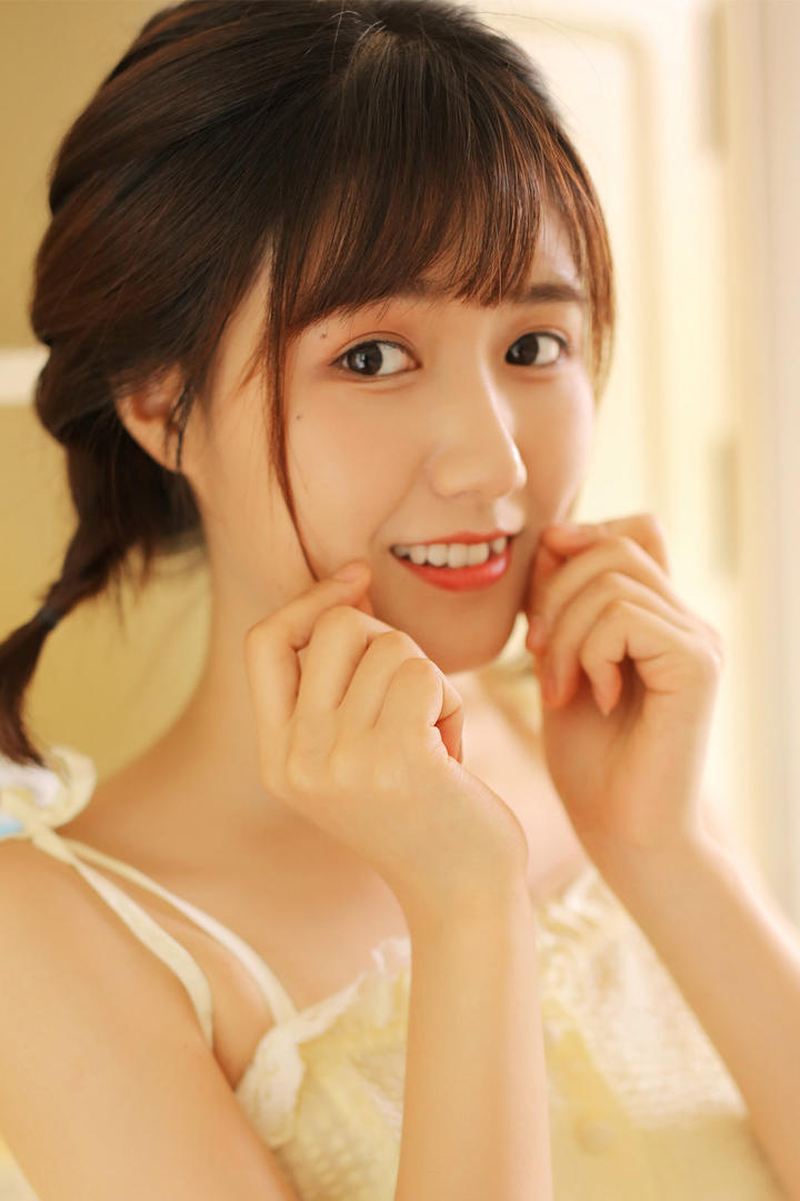 高清可爱女生图片养眼美女壁纸大全