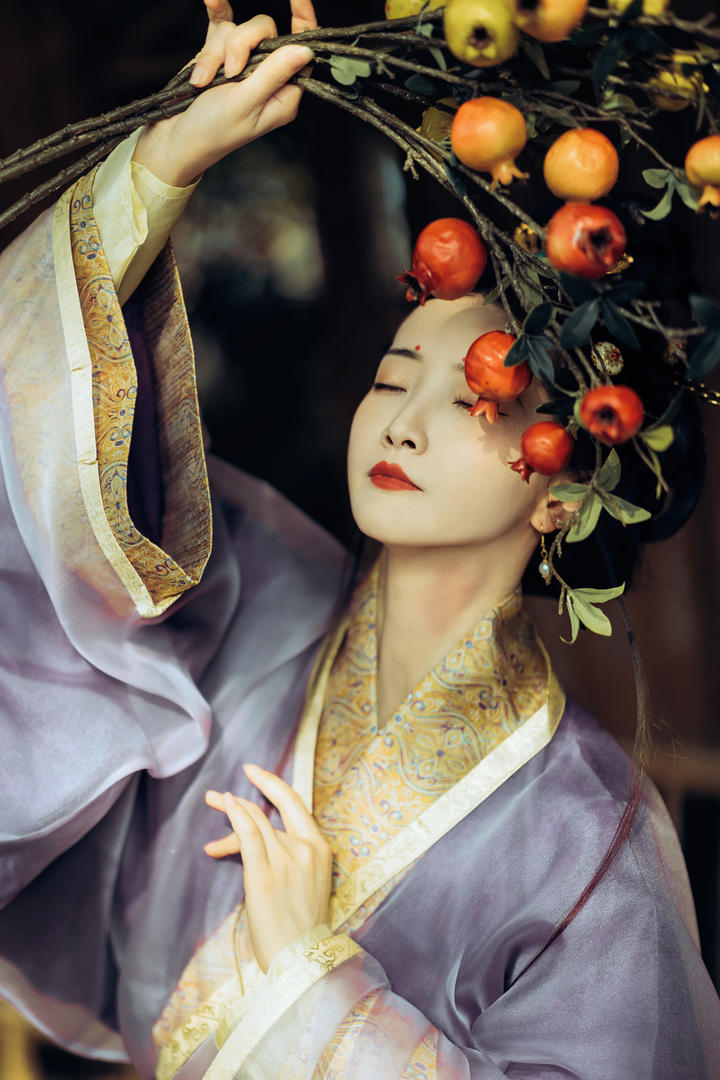 华丽古风汉服美女图片