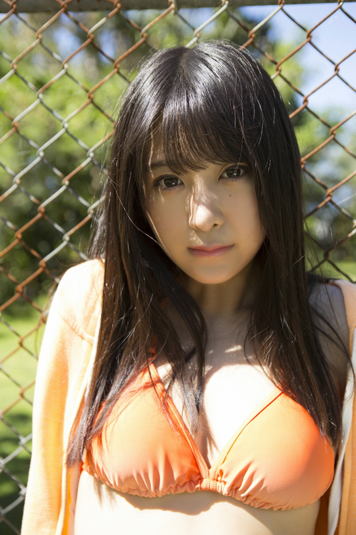 日本高清MM131泳装美女图片大全
