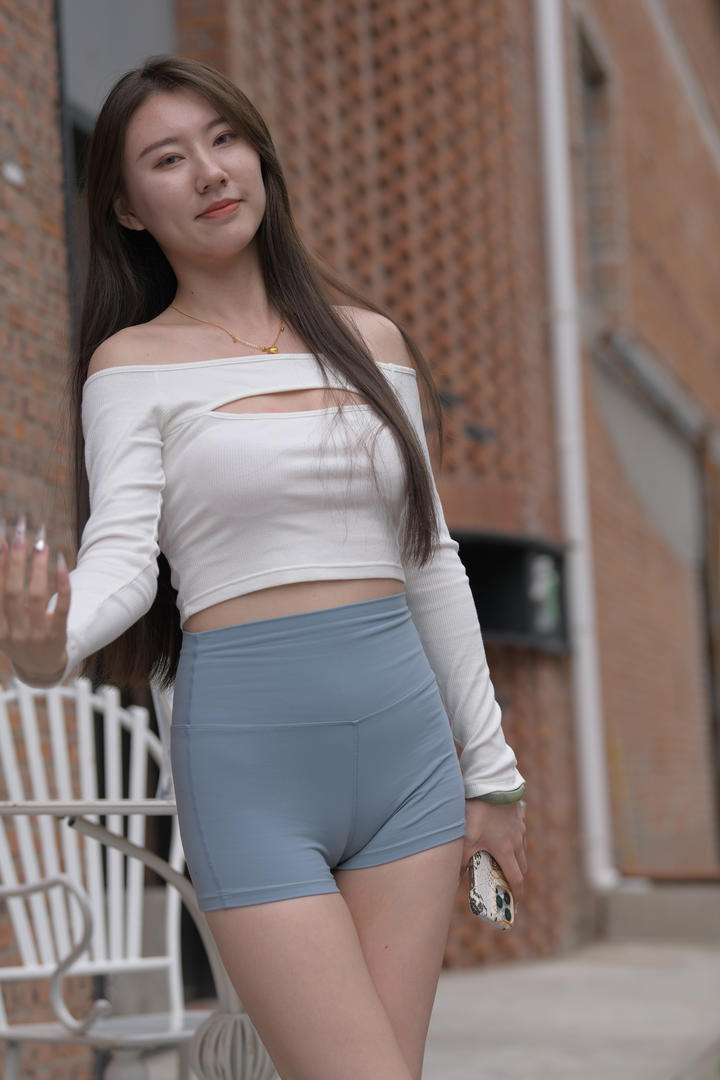 美女瑜伽凹凸尴尬图片