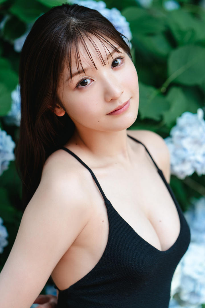 99日韩清纯美少女MM反差自拍精品