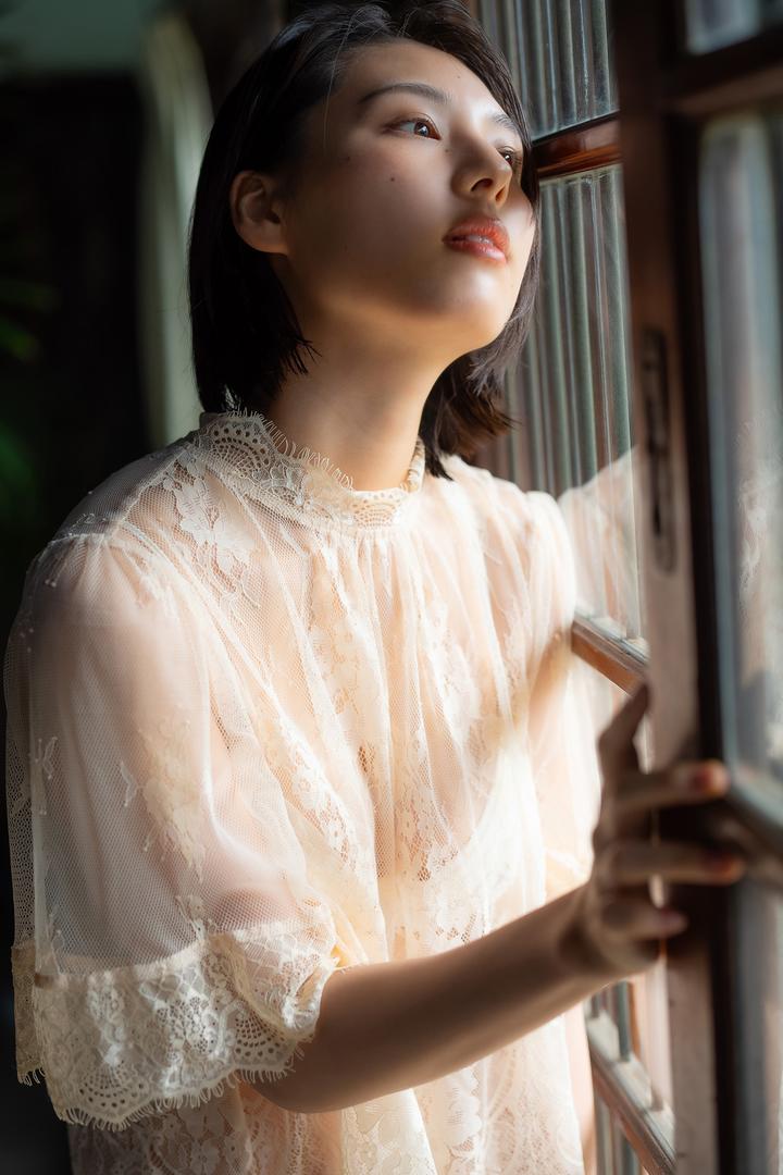亚洲一本道短发美女高清无码特写图片