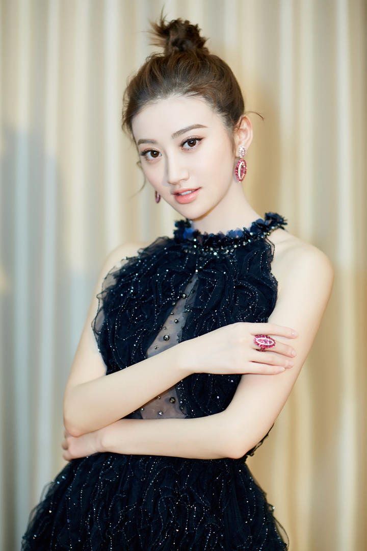 国内美女明星专区景甜私拍写真图片
