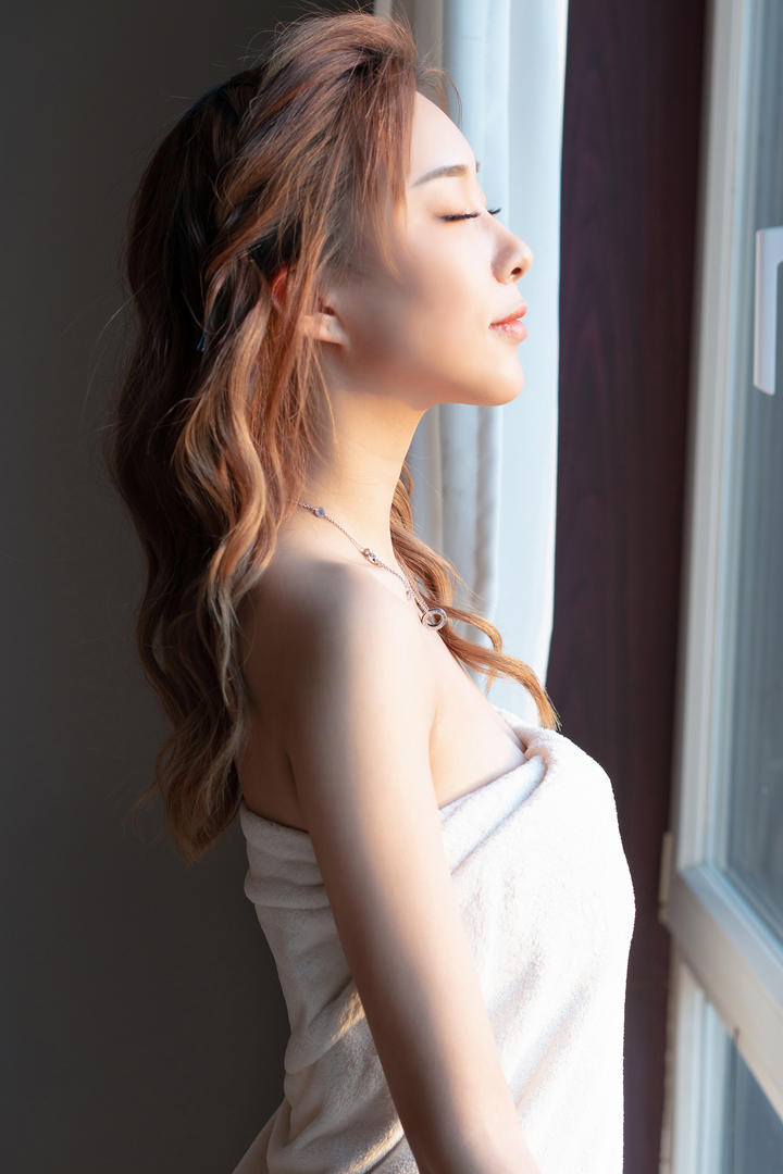 精品国产气质美女图片