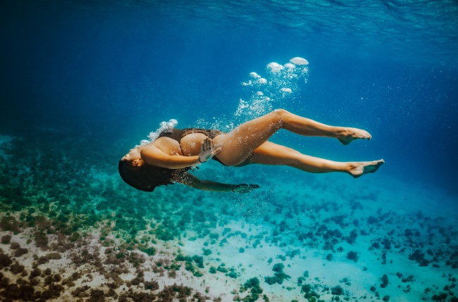 海底美女人体艺术图片