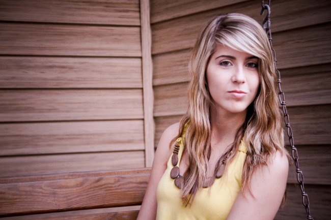 中长发微卷发型图片