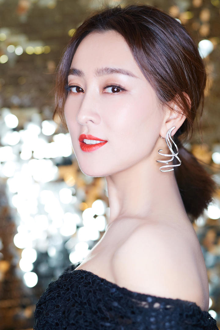 高清国内气质美女明星马苏图片