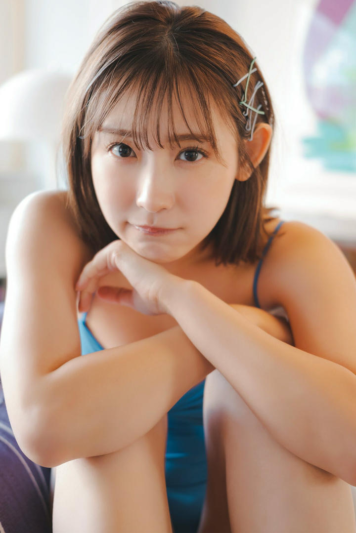 清纯日本极品粉嫩美女可爱嘟嘴写真无码下载