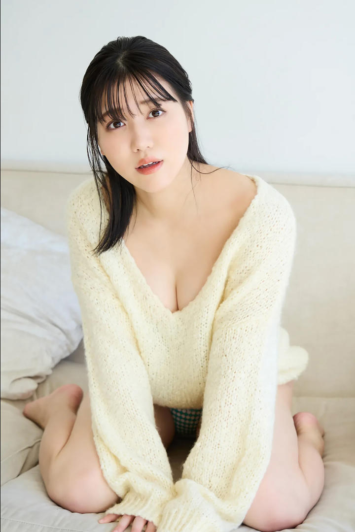 日韩精品温柔成熟美女写真图片