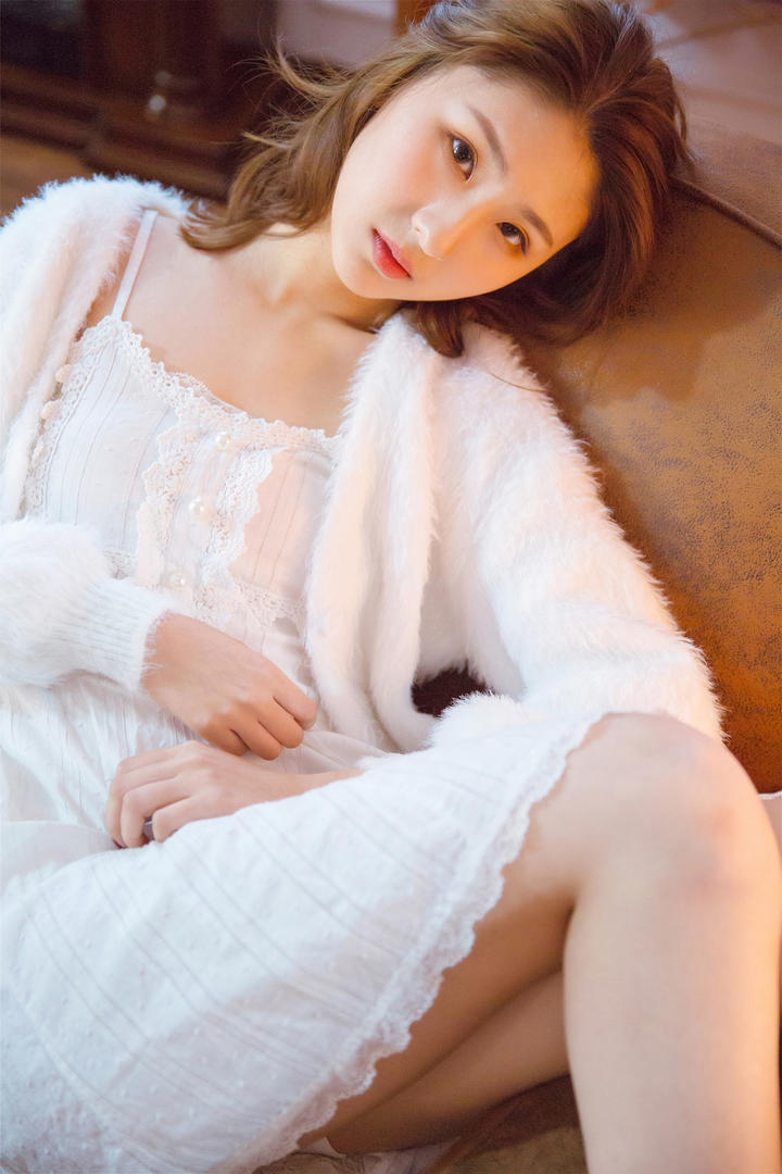 甜美养眼女生照片高清美女生活照