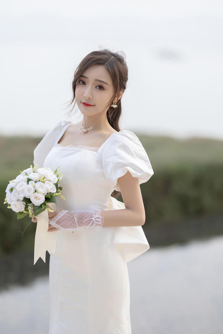 极品新娘美女摄影写真集下载