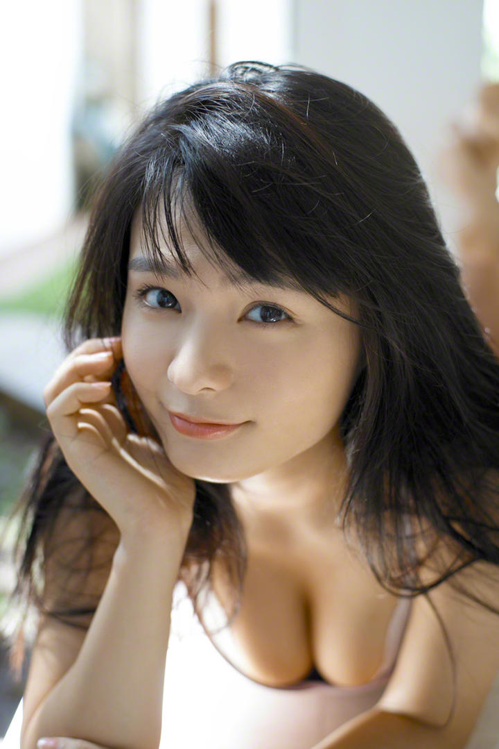 超高清日本极品清纯性感女生美女壁纸图片