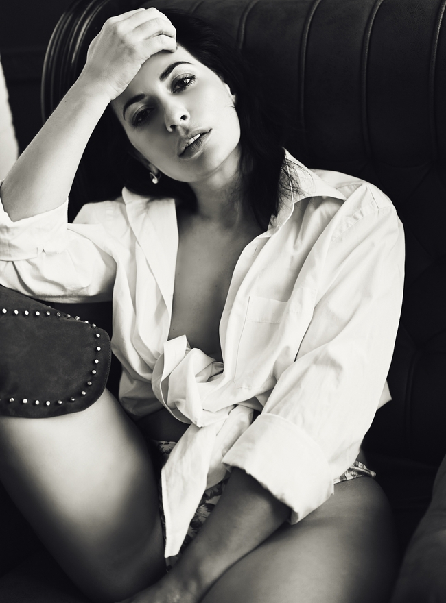 极致诱惑时尚黑白风格大胆人体图片