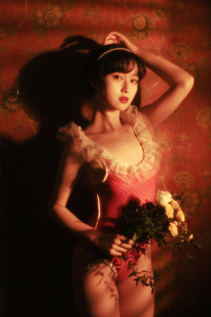 高清艺校女生京京唯美艺术照自拍图片