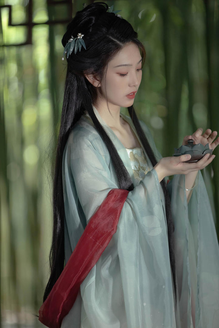 中国古装汉服美女禅意唯美艺术写真图片