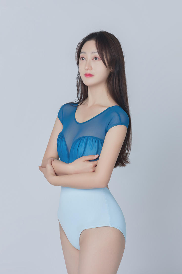 国模高清人像艺术摄影美茹116美女精选写真套图