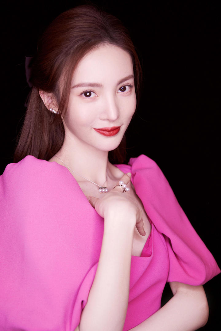 中国高清美女明星金晨唯美个性写真图片