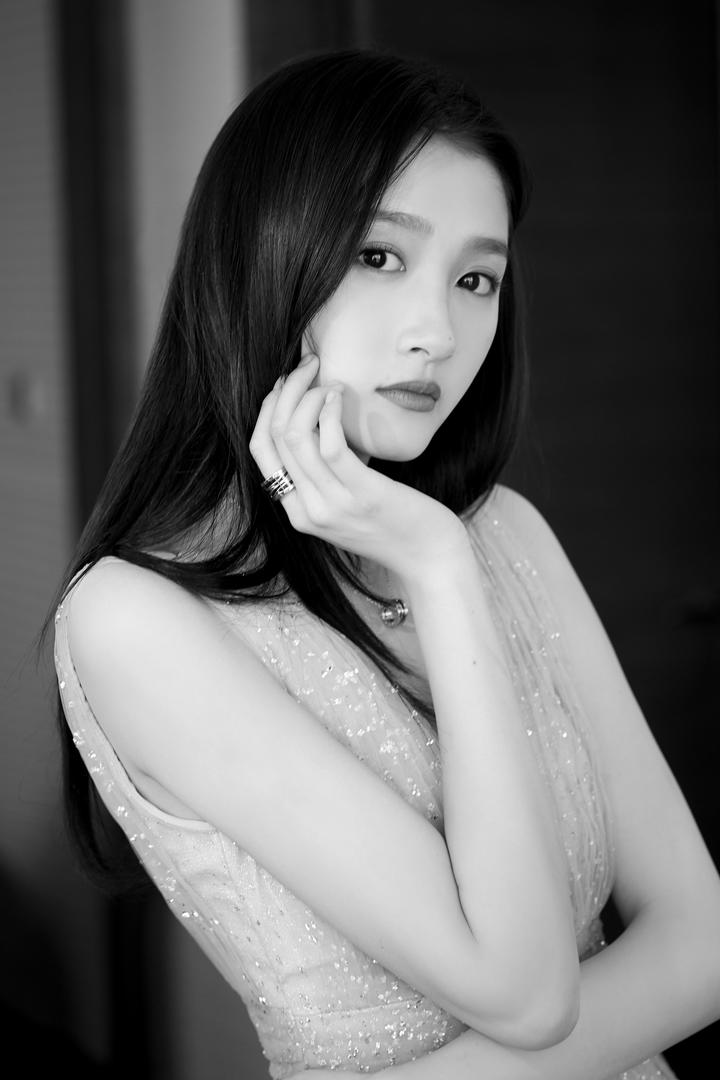 国内著名女明星专辑关晓彤摄影写真图片