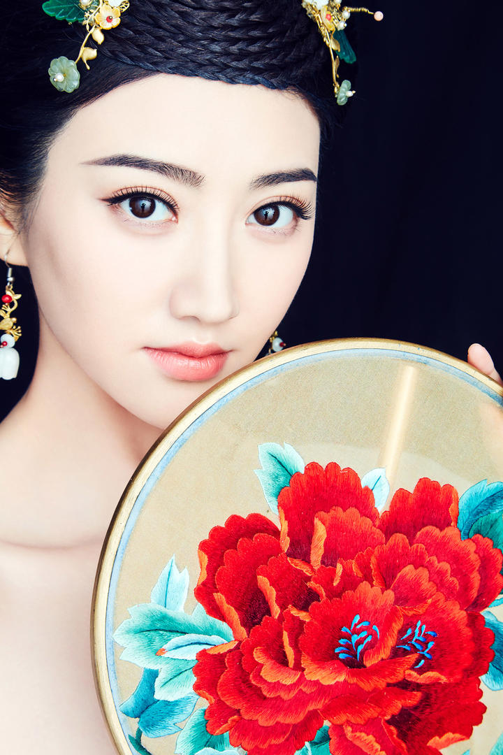 国产女明星景甜古装艺术摄影写真图片