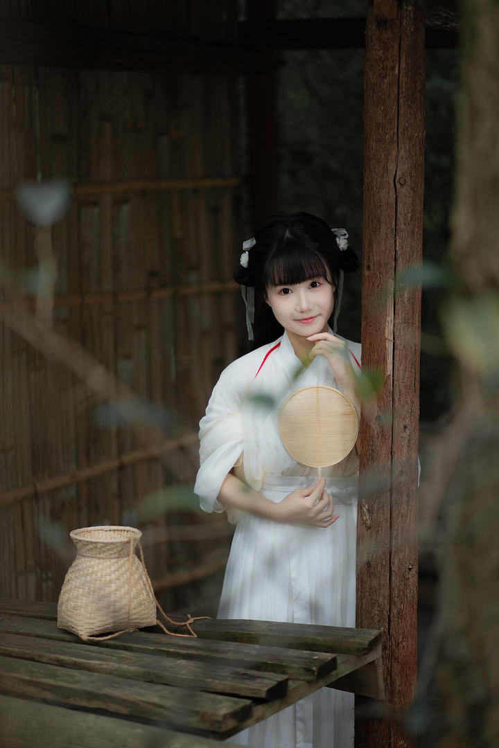 清纯甜美古风意境美女壁纸高清写真图片