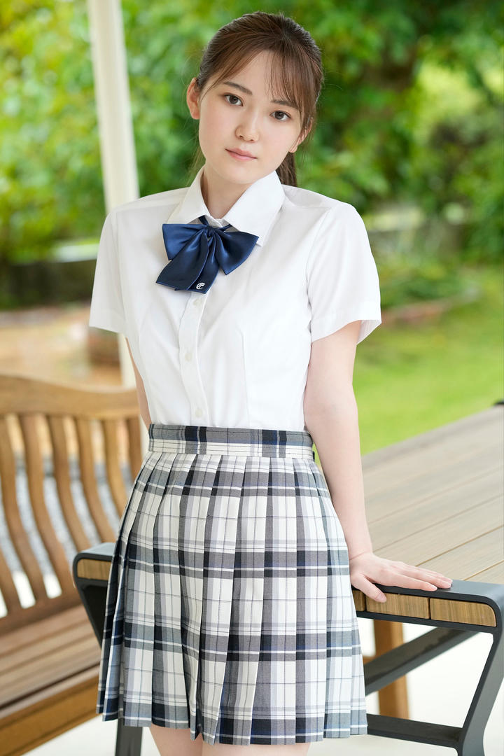 2048社区日本av女生美女清纯自拍无码合集