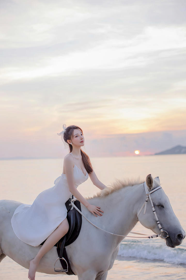 骑着白马的高清唯美小公主女生头像图片