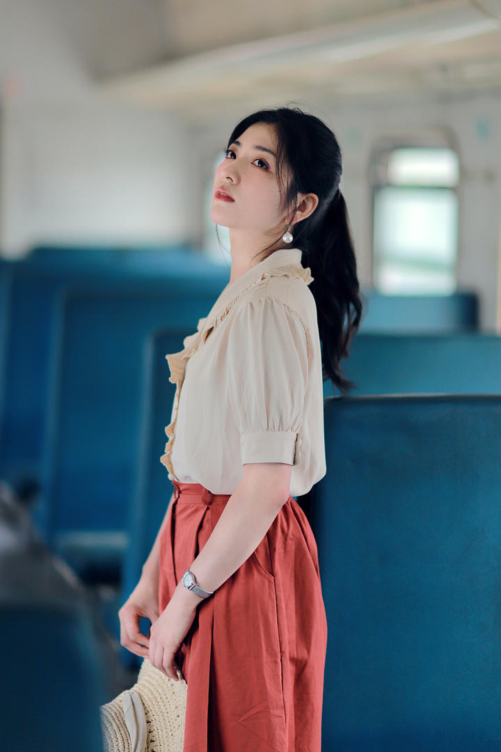 80年代女生中国美女怀旧风艺术写真摄影网