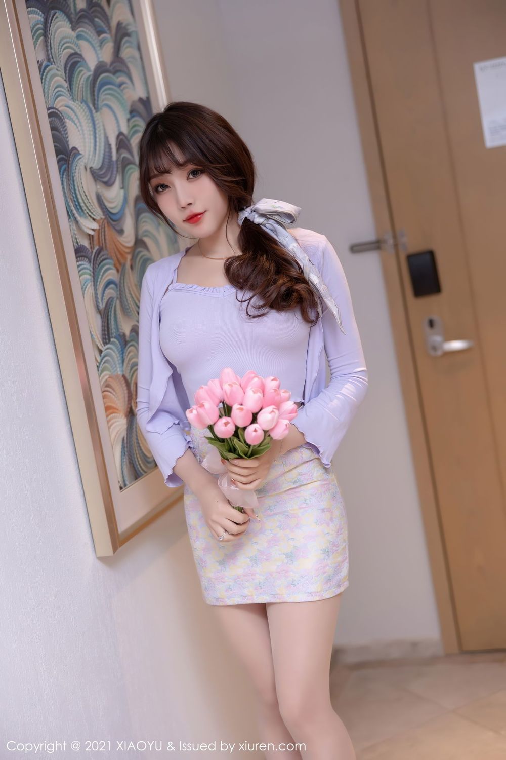 语画界性感女神芝芝Booty朦胧丝袜修长玉足美臀暗香青岛旅拍