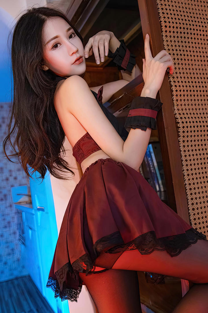 国产极品131美女超短裙嫩模性感写真套图