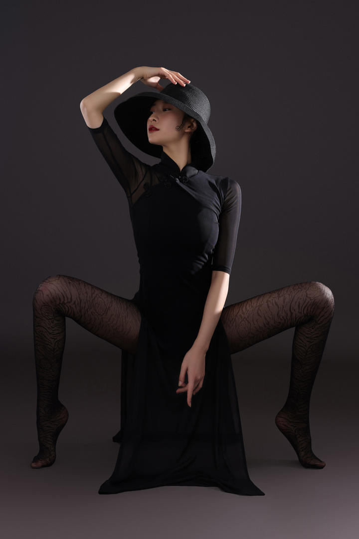 跳现代舞666气质美女艺术写真摄影高清图片