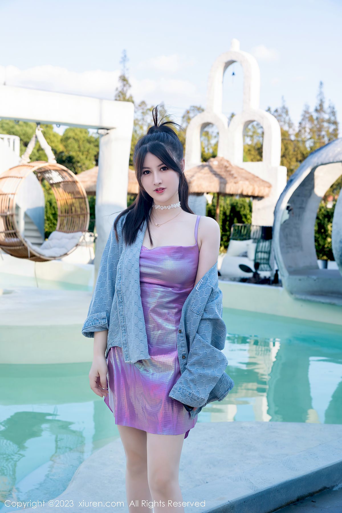秀人网模特陈诗诗kiki紫色吊带短裙蓝灰死库水性感写真