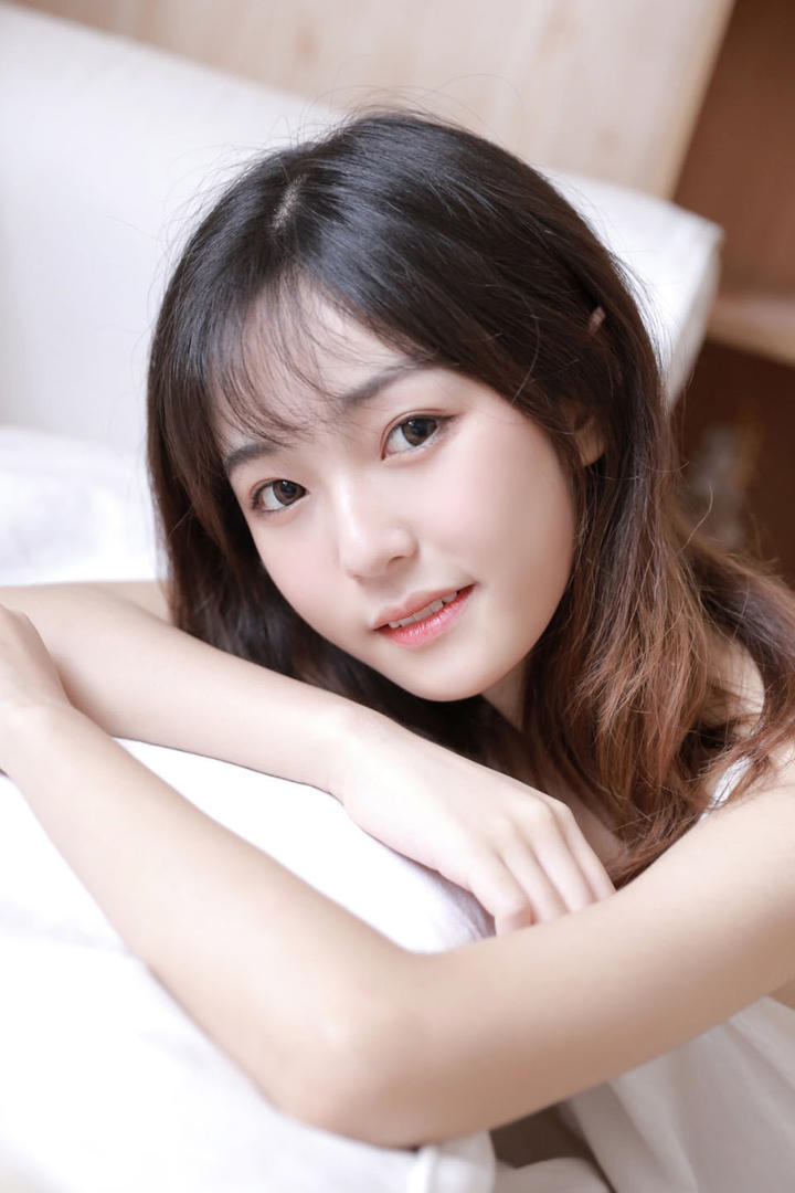 国内清纯漂亮女生写真图片