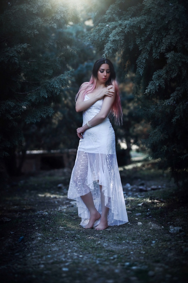 西西艺术美女写真图片