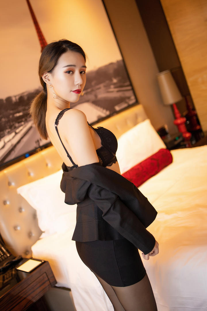 酒店里的高清性感美女诱惑图片柒