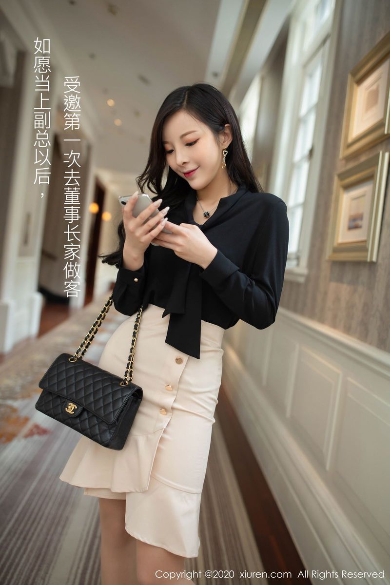 秀人网美女模特陈小喵丝袜美腿职场OL女秘书系列性感写真