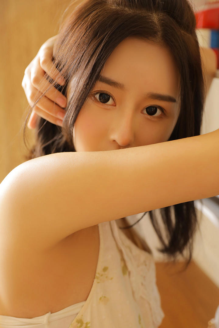 极品清纯女神特写图片