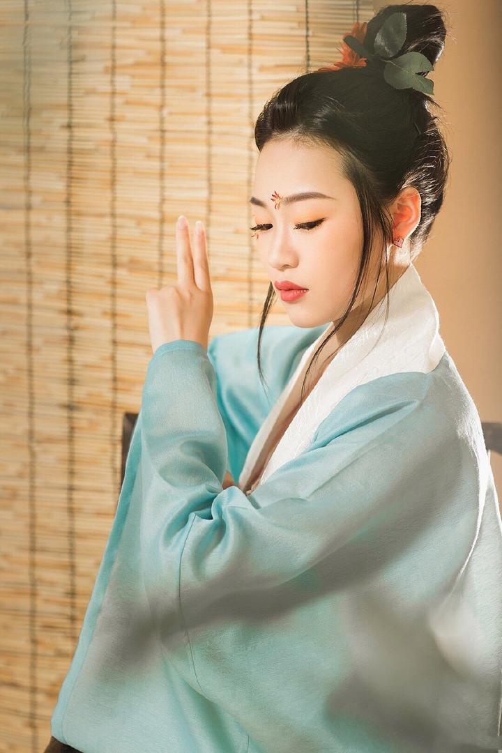 古装美女图片唯美古风头像壁纸大全